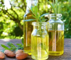 Advantages of Almond Oil for Hair And It's Uses